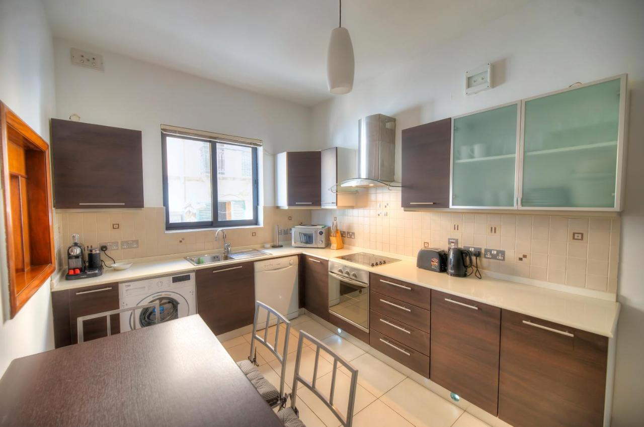 Enormous 3Bedrooms Seafront With Balcony Pdeh1-1 Sliema Exterior foto